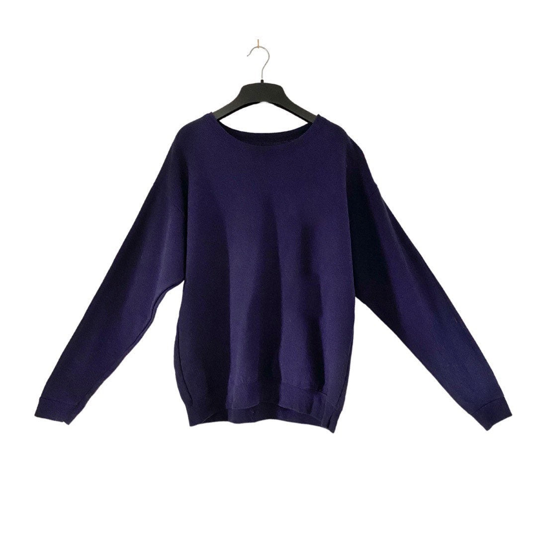 Navy blue vintage crew neck jumper