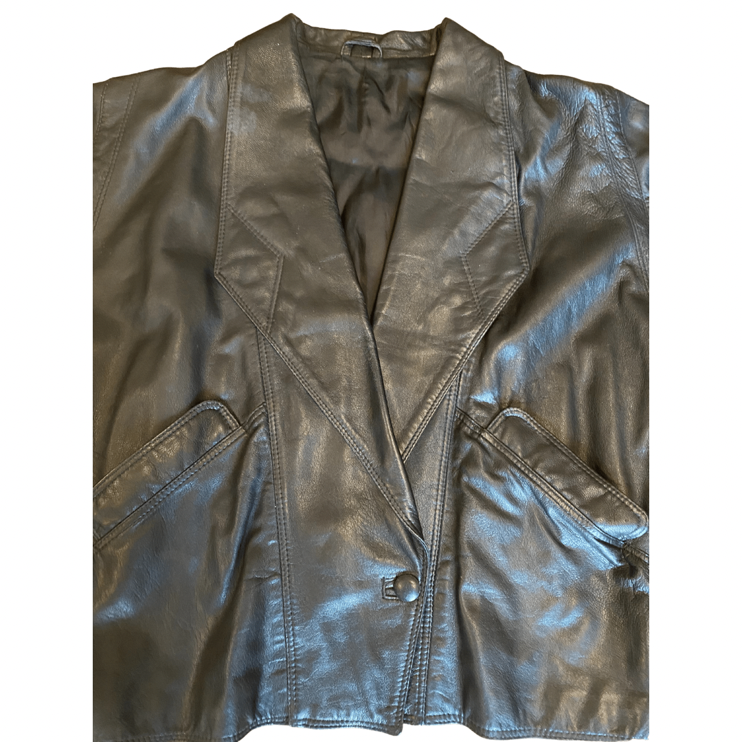 Black slightly oversized Italian leather vintage jacket