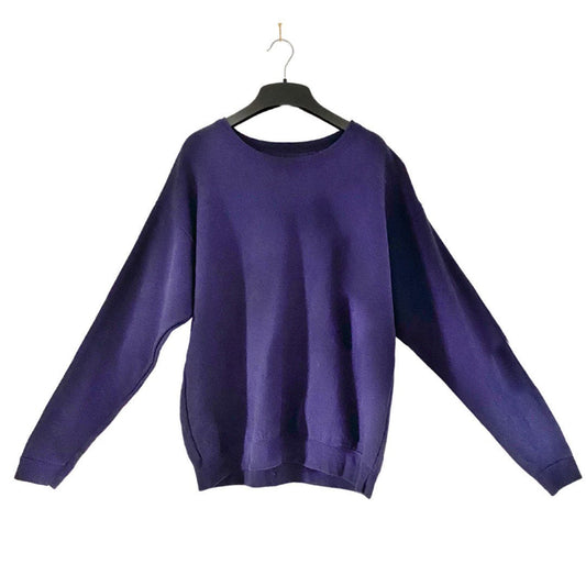 Navy blue vintage crew neck jumper